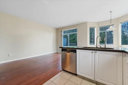 35 7501 Cumberland Street, Burnaby, BC, Burnaby — Townhouse for sale