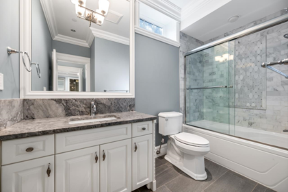 Breakfast Nook Photo of 738 W 54th Avenue, Vancouver, BC
