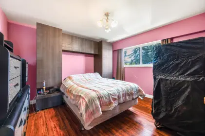 14964 84 Avenue, Surrey, BC, Surrey — Single Family Residence for sale