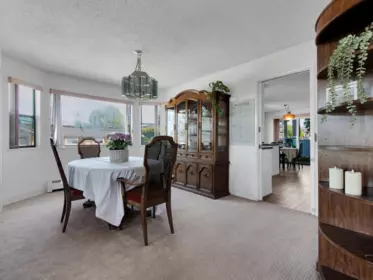 6272 Bryant Street, Burnaby, BC, Burnaby — Single Family Residence for sale