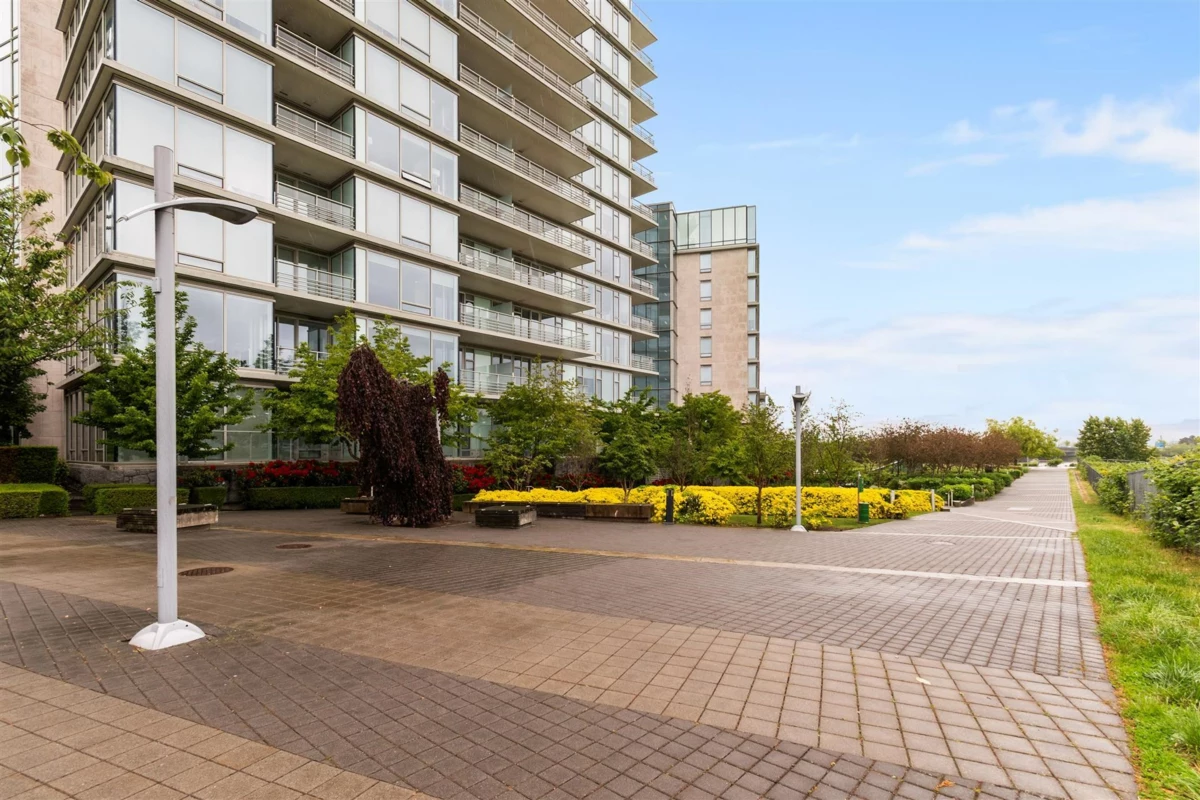 Bedroom 4 Photo of 403 5111 Brighouse Way, Richmond, BC