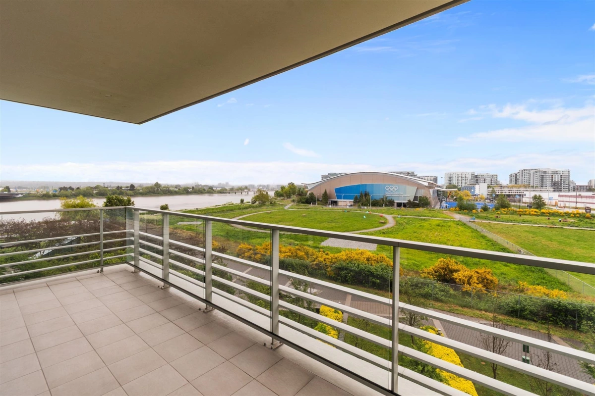 Walk-In Closet Photo of 403 5111 Brighouse Way, Richmond, BC