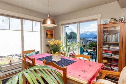 206 414 Gower Point Road, Gibsons, BC, Gibsons — Apartment/Condo for sale