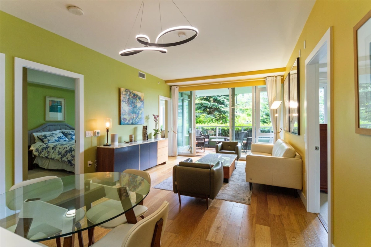 Dining Area Photo of 200 866 Arthur Erickson Place, West Vancouver, BC