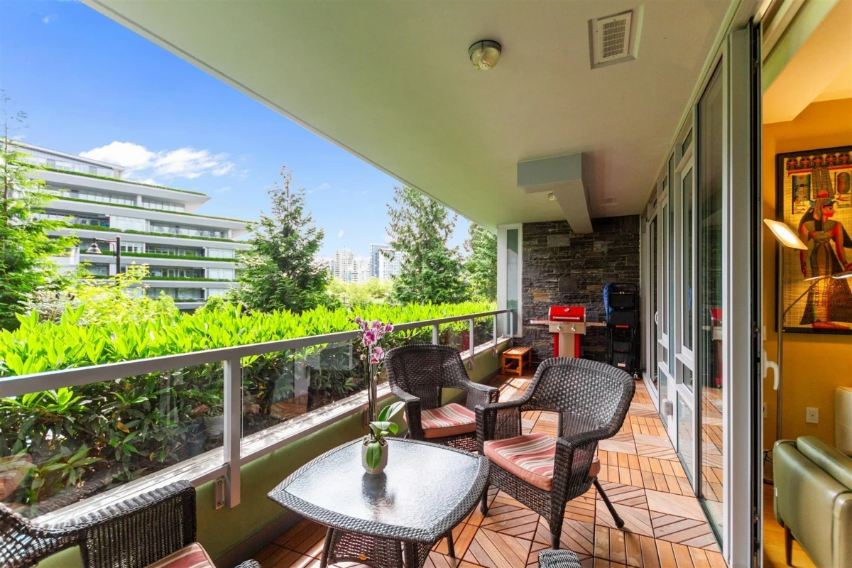 Loft / Bonus Room Photo of 200 866 Arthur Erickson Place, West Vancouver, BC