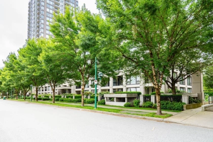 211 7138 Collier Street, Burnaby, BC, Burnaby — Apartment/Condo for sale