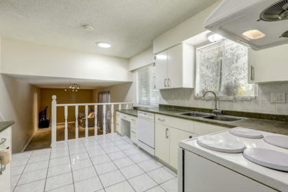 Walk-In Closet Photo of 6280 Yeats Crescent, Richmond, BC