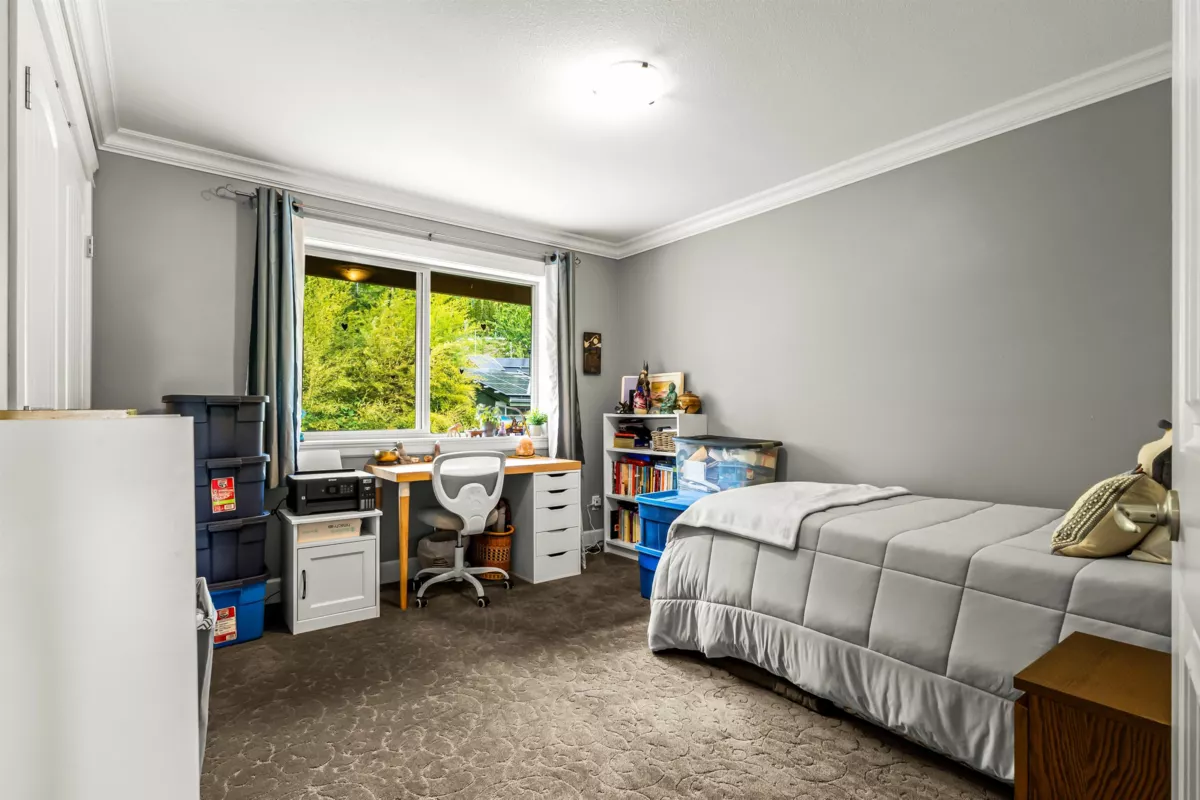Mudroom Photo of 915 Thistle Place, Britannia Beach, BC