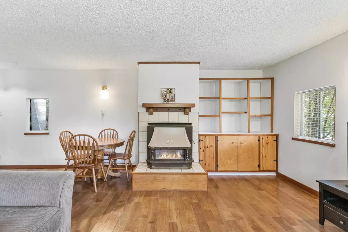 Primary Bathroom Photo of 13209 232 Street, Maple Ridge, BC