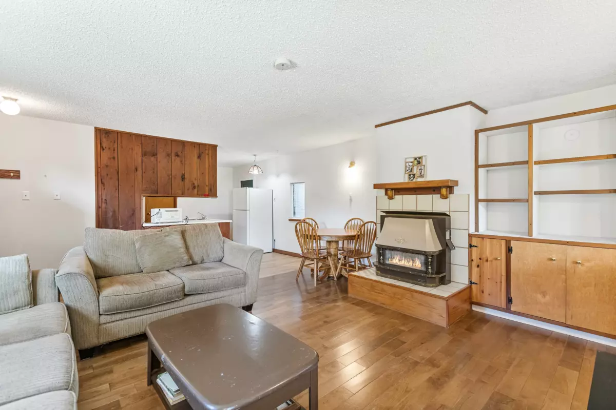 Primary Bedroom Photo of 13209 232 Street, Maple Ridge, BC