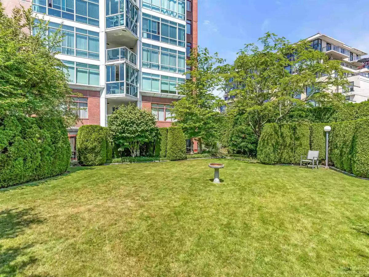 Community Amenities Photo (Clubhouse) of 903 130 E 2nd Street, North Vancouver, BC