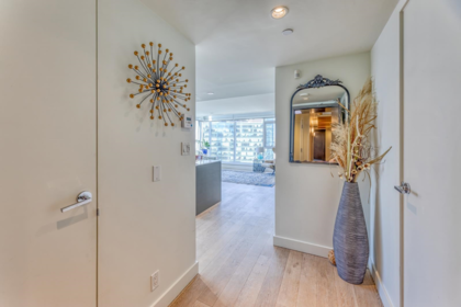1704 1499 W Pender Street, Vancouver, BC, Vancouver — Apartment/Condo for sale