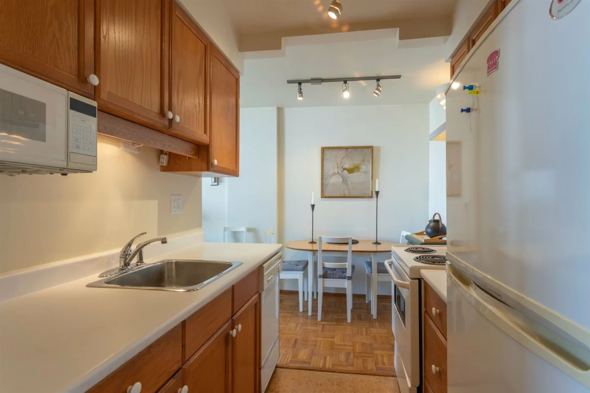 Bedroom 3 Photo of 904 1850 Comox Street, Vancouver, BC