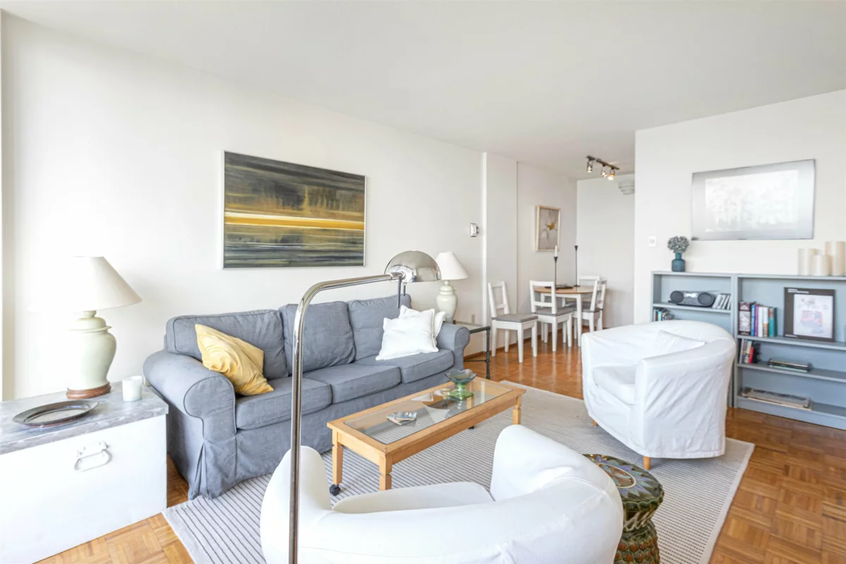 Primary Bedroom Photo of 904 1850 Comox Street, Vancouver, BC