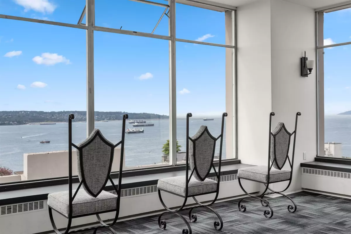 Staircase Photo of 904 1850 Comox Street, Vancouver, BC