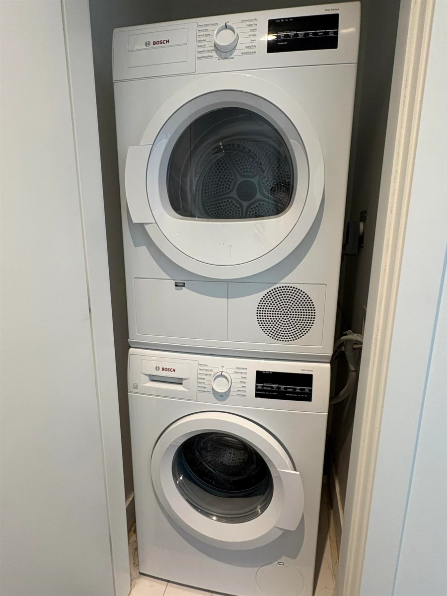 Kitchen Photo of 1004 6328 No. 3 Road, Richmond, BC