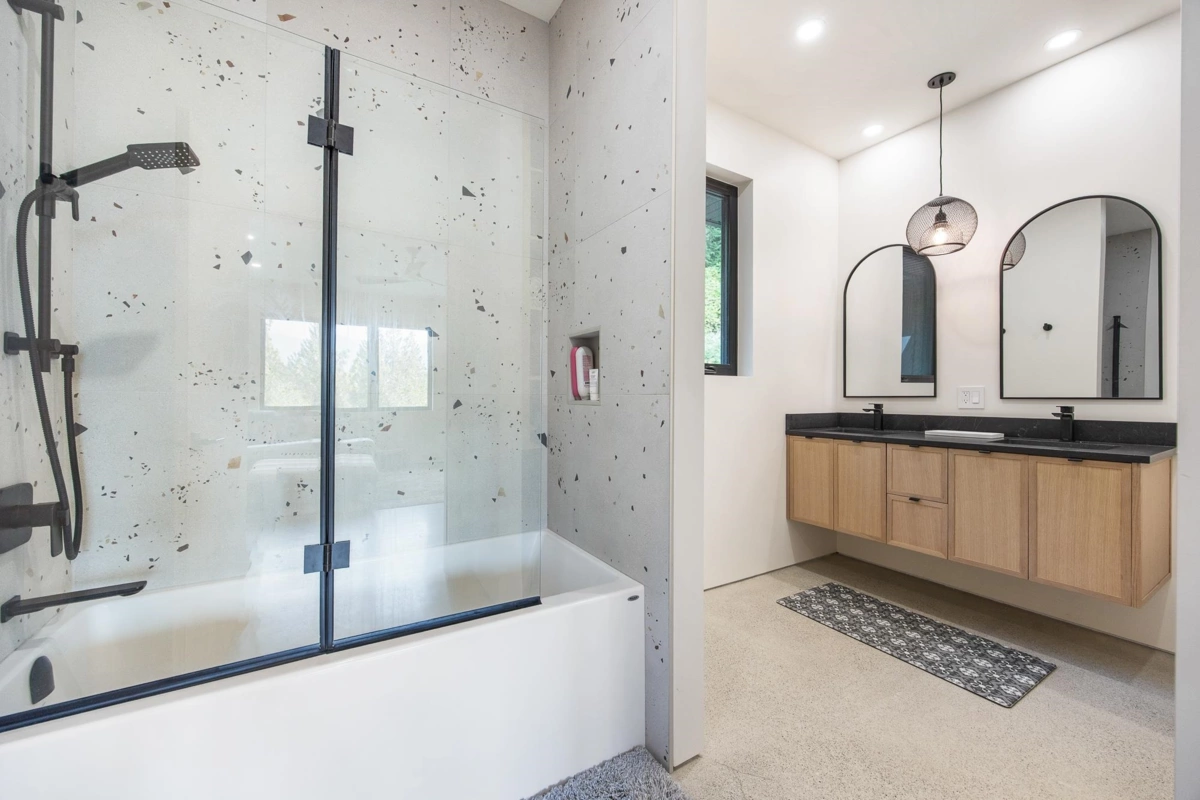 Backyard Photo of 48811 Elk View Road, Chilliwack, BC