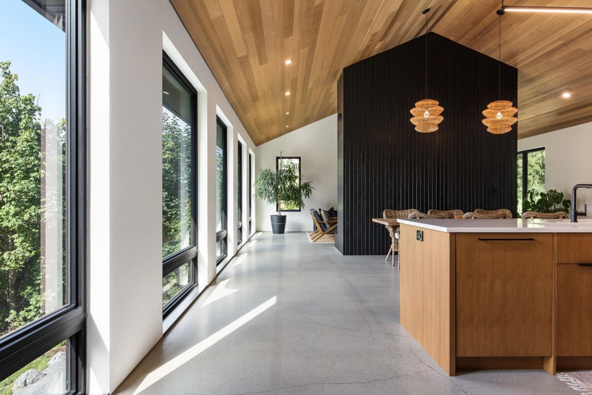Dining Area Photo of 48811 Elk View Road, Chilliwack, BC