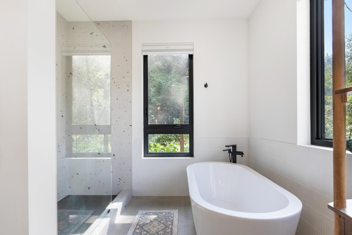 Laundry Room Photo of 48811 Elk View Road, Chilliwack, BC