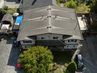 2090 Winslow Avenue, Coquitlam, BC, Coquitlam — Duplex for sale