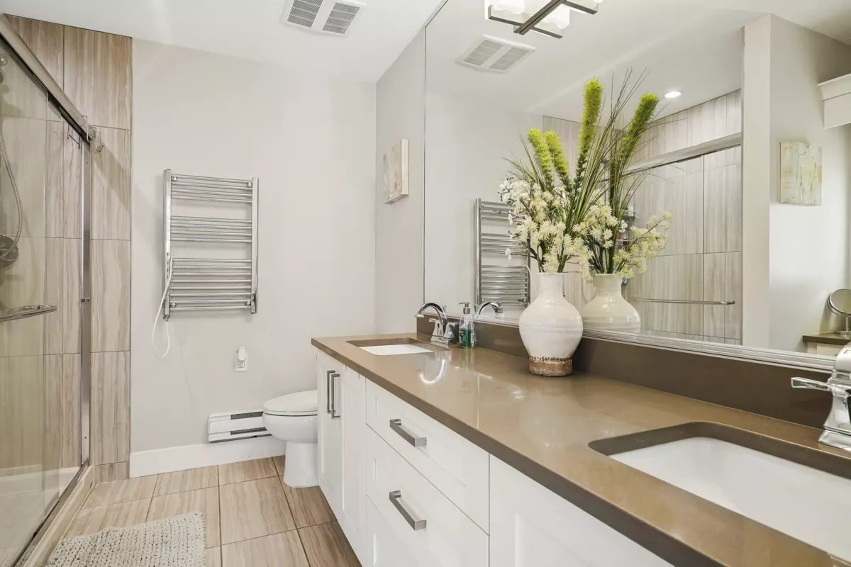 Basement Recreation Room Photo of 32 6588 195a Street, Surrey, BC