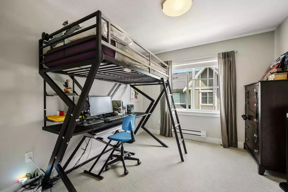 Bedroom 3 Photo of 32 6588 195a Street, Surrey, BC