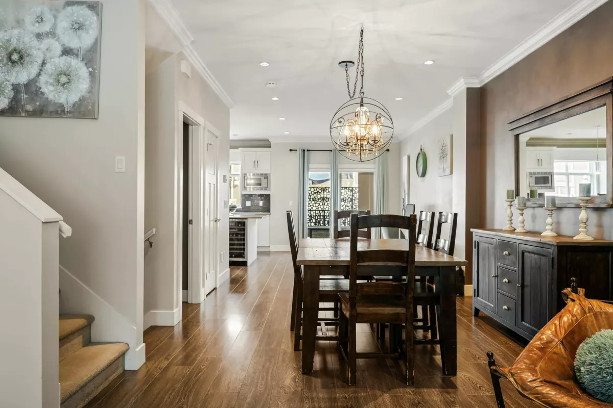 Dining Area Photo of 32 6588 195a Street, Surrey, BC