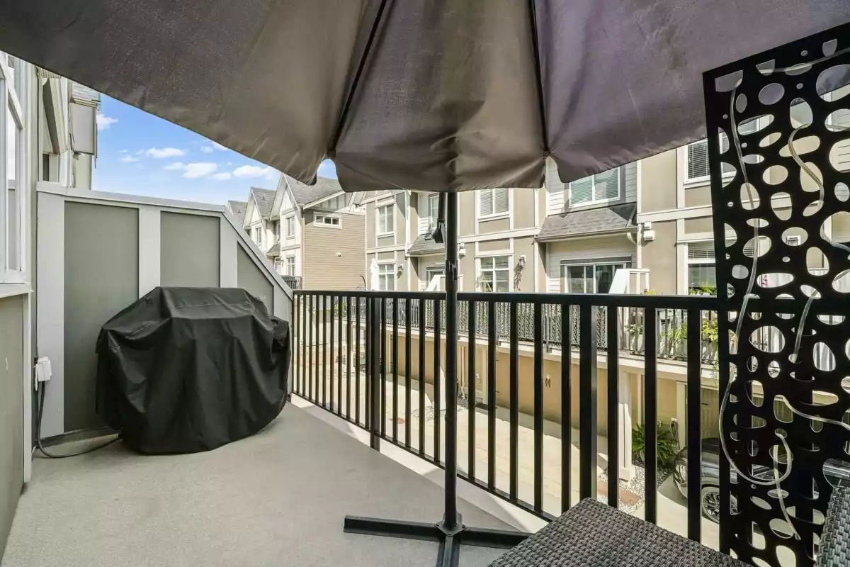 Staircase Photo of 32 6588 195a Street, Surrey, BC