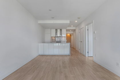 3106 6098 Station Street, Burnaby, BC, Burnaby — Apartment/Condo for sale