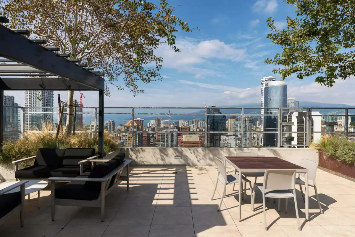 Outdoor Kitchen Photo of 2504 1111 Richards Street, Vancouver, BC