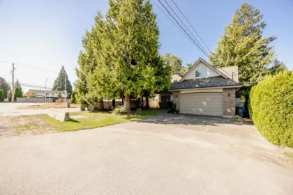 9621 161a Street, Surrey, BC, Surrey — Single Family Residence for sale