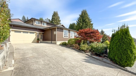 1291 Lansdowne Drive, Coquitlam, BC, Coquitlam — Single Family Residence for sale
