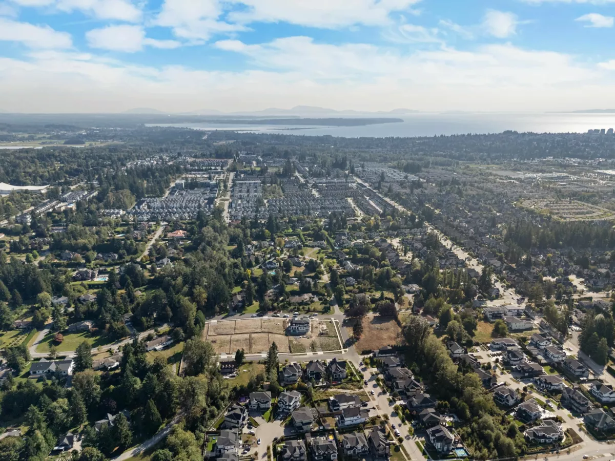 Office / Den Photo of LT.2 16487 28 Avenue, Surrey, BC