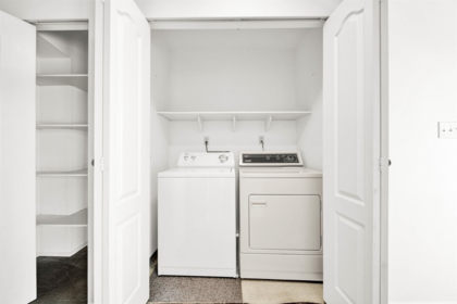 Hallway Photo of 1414 132b Street, White Rock, BC