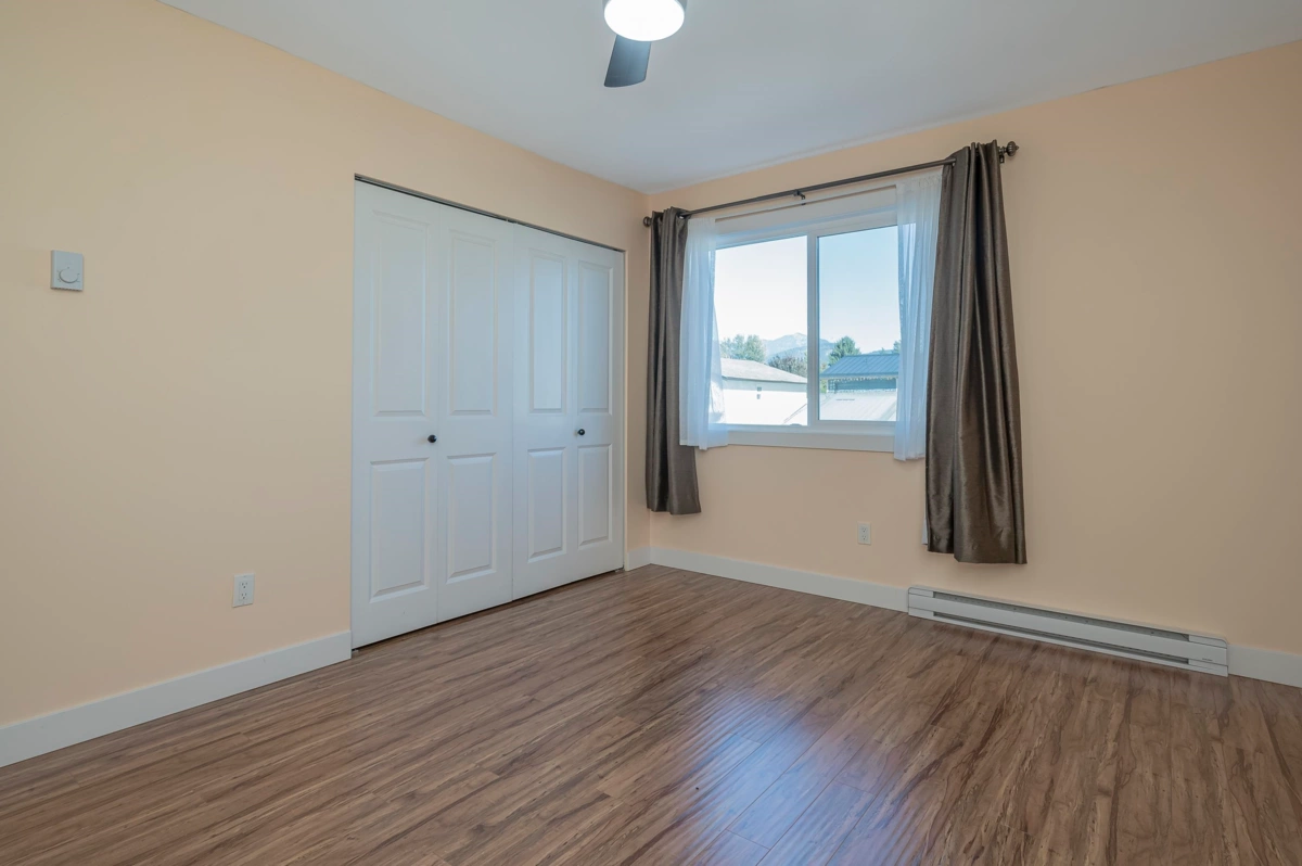 Bedroom 4 Photo of 8558 Mccutcheon Avenue, Chilliwack, BC