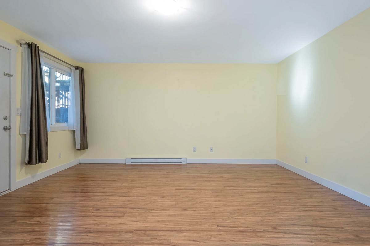 Garage Interior Photo of 8558 Mccutcheon Avenue, Chilliwack, BC