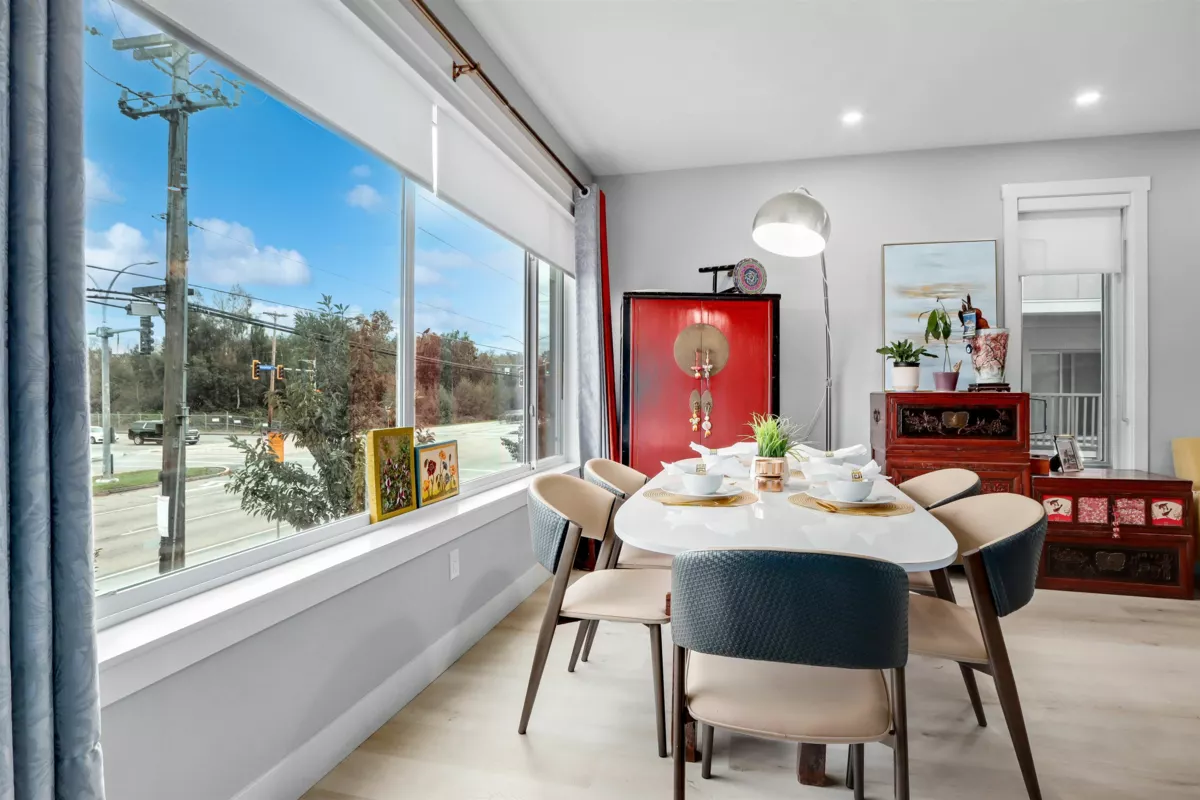 Breakfast Nook Photo of 4 6017 No. 4 Road, Richmond, BC