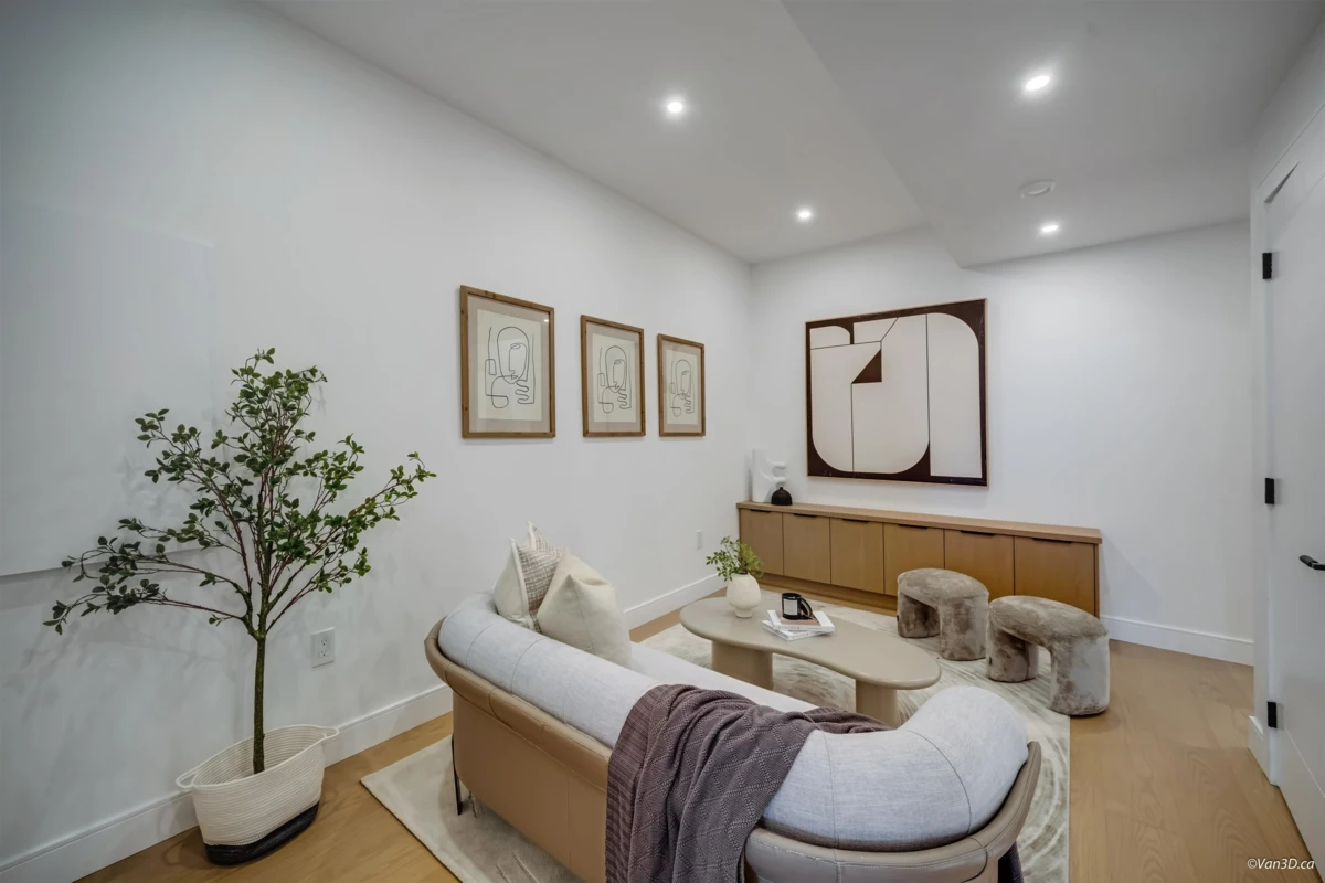 Aerial View of 973 Adderley Street, North Vancouver, BC