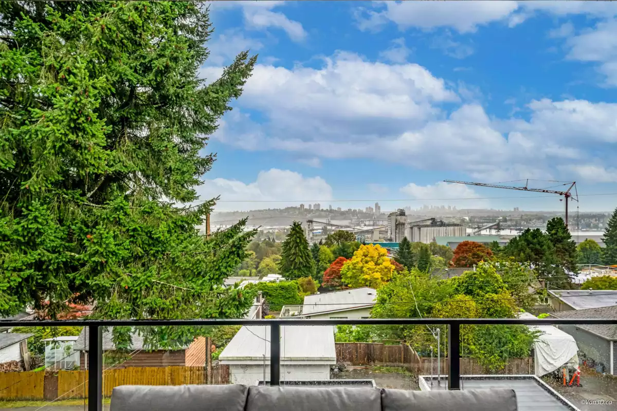 Primary Bedroom Photo of 973 Adderley Street, North Vancouver, BC