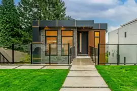 973 Adderley Street, North Vancouver, BC