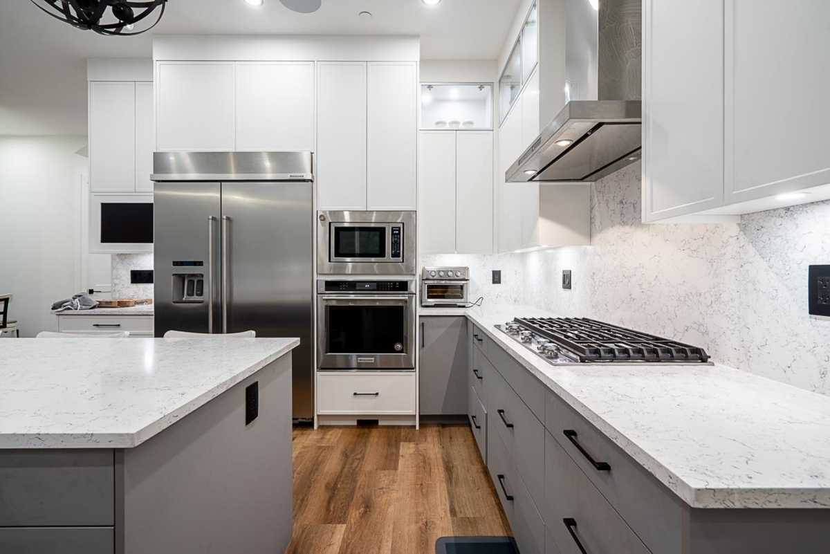 Breakfast Nook Photo of 1 4581 Sumas Mountain Road, Abbotsford, BC