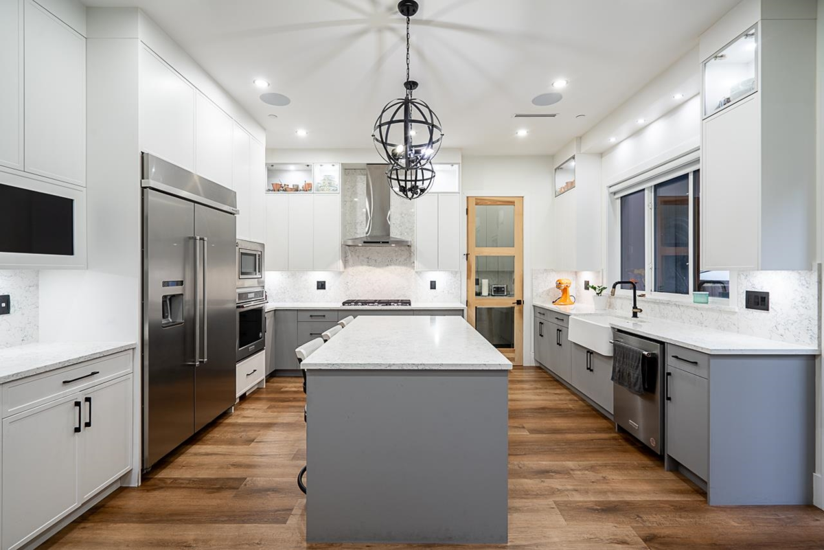 Dining Area Photo of 1 4581 Sumas Mountain Road, Abbotsford, BC