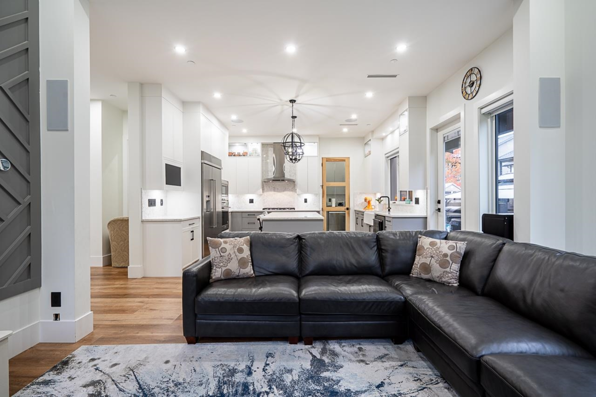 Family Room Photo of 1 4581 Sumas Mountain Road, Abbotsford, BC