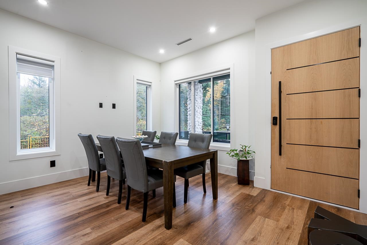 Mudroom Photo of 1 4581 Sumas Mountain Road, Abbotsford, BC
