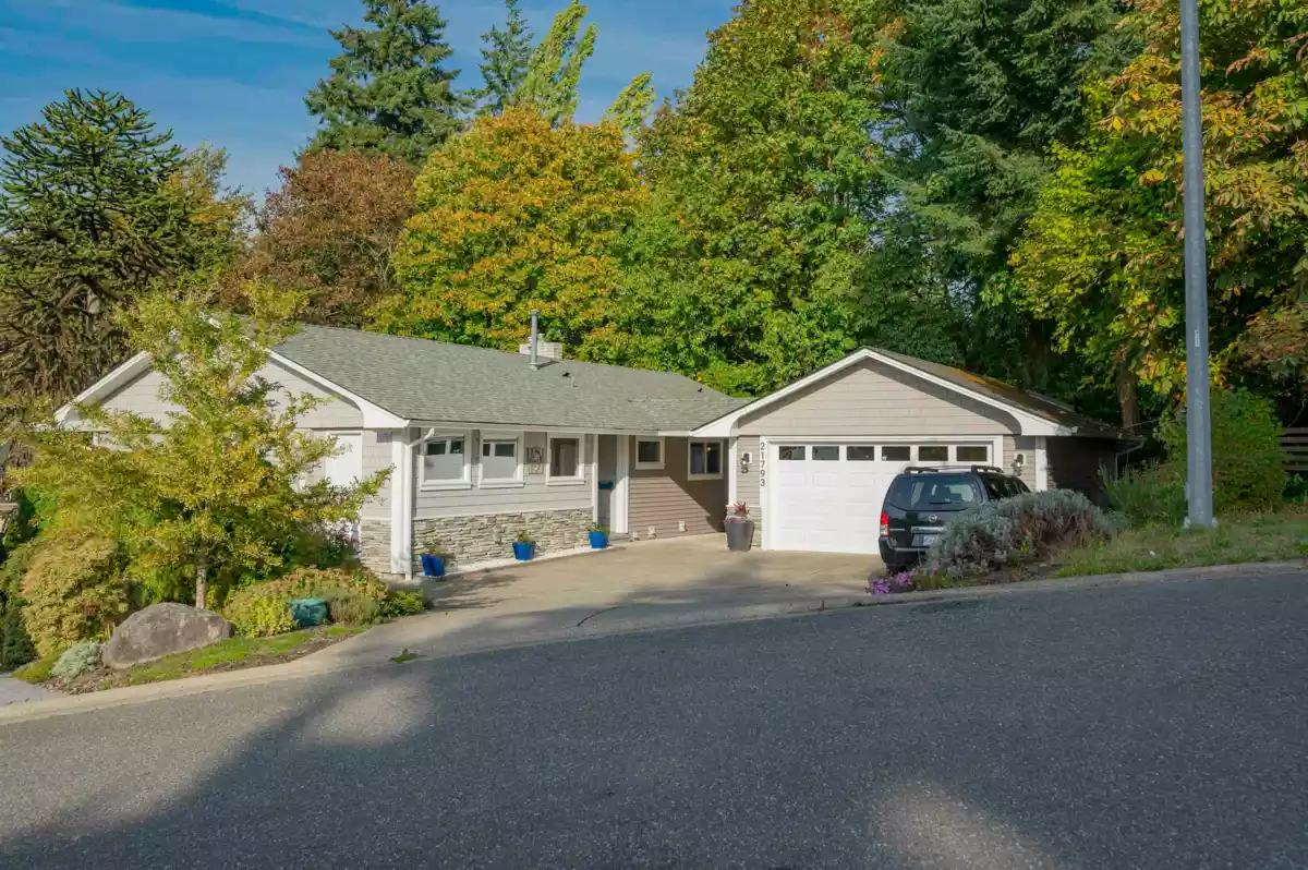 Family Room Photo of 21793 48a Avenue, Langley, BC