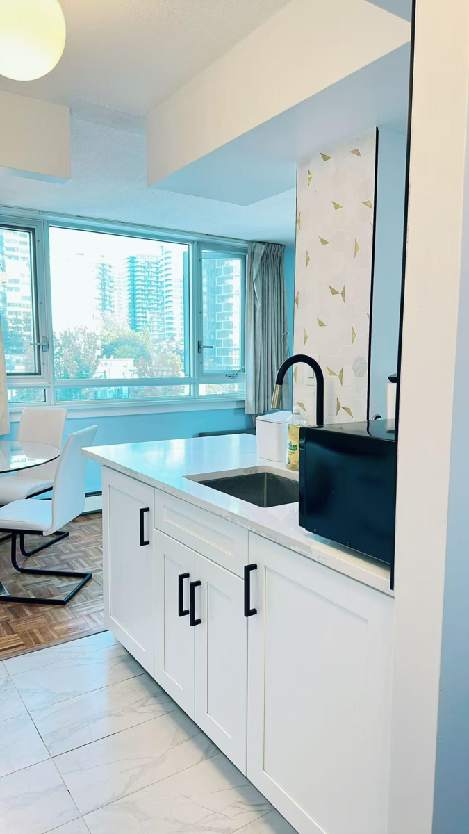 Loft / Bonus Room Photo of 502 1850 Comox Street, Vancouver, BC