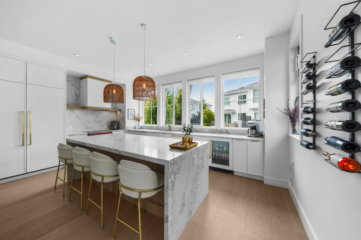 Living Room Photo of 13 4638 Orca Way, Tsawwassen, BC