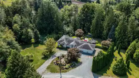Swimming Pool Photo of 6277 256 Street, Langley, BC