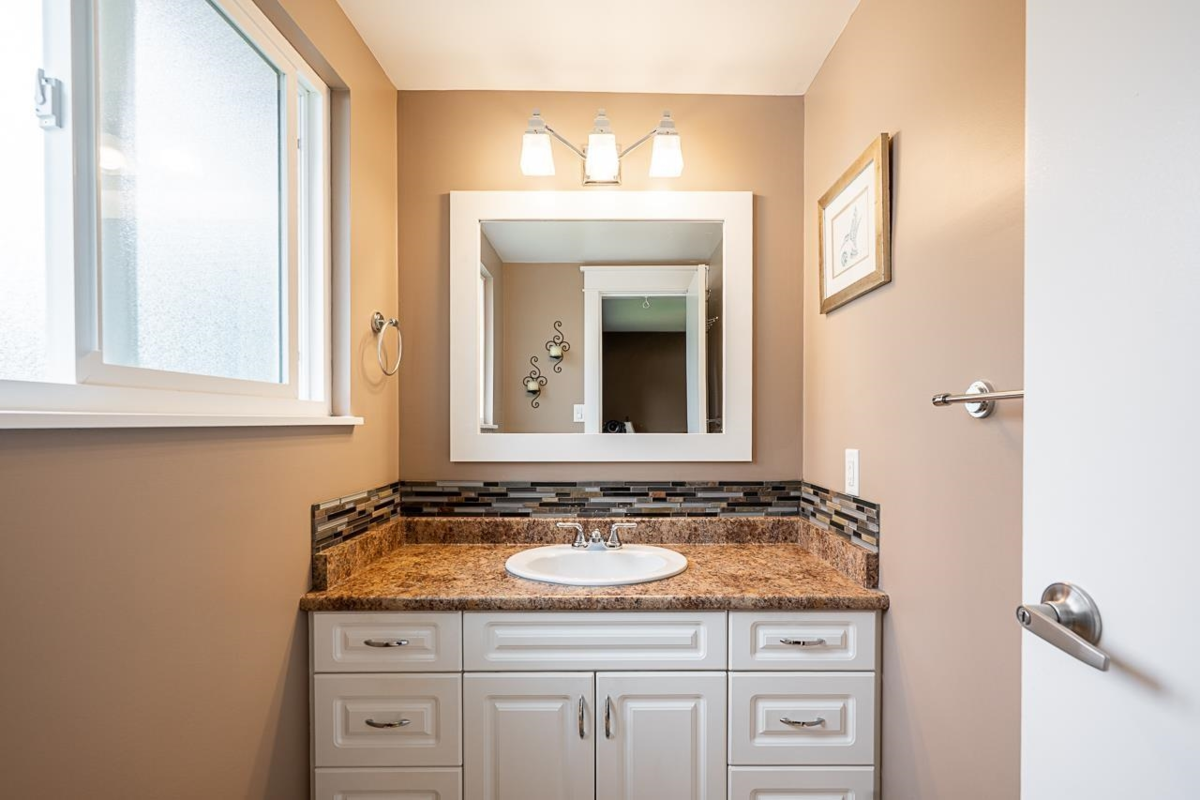 Bedroom 3 Photo of 2259 Prairie Avenue, Port Coquitlam, BC