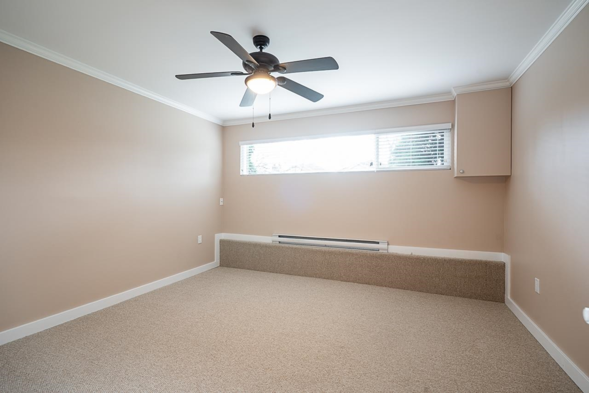 Breakfast Nook Photo of 2259 Prairie Avenue, Port Coquitlam, BC